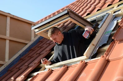 Pose de fenêtres de toit Velux à Moyemont